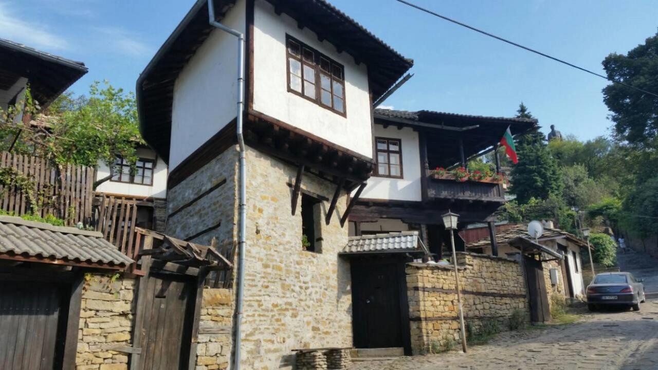The Tinkov House In Lovech Exterior foto